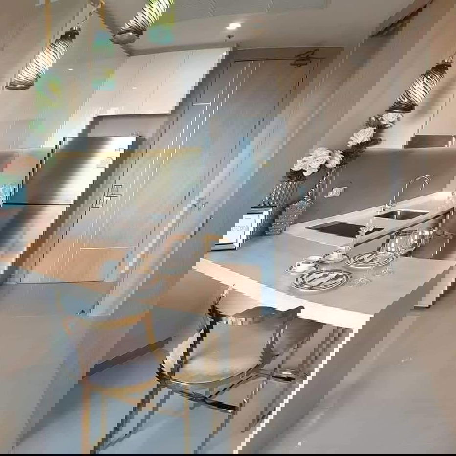 picture Luxurious 1-Bedroom Condo for Sale at The Riviera Jomtien - 8/10