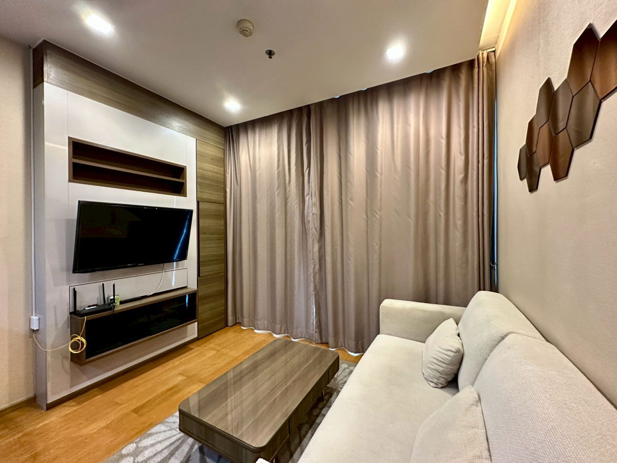 picture The Address Sathon – Spacious, Home-Like Living in the Heart of Sathorn. Comfortable for Families, with Easy Access to Everything. - 4/44