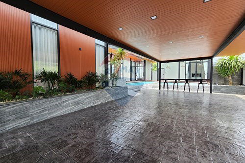 รูป [920611003-85] พูลวิลล่า สัตหีบ - รูปที่ 74/104