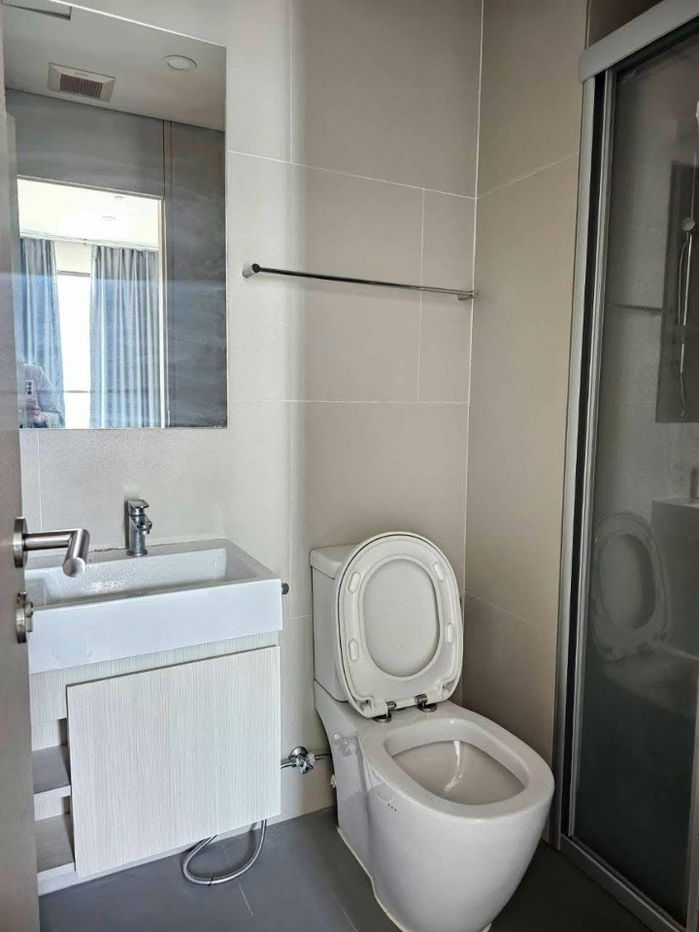 picture code : E176 Lumpini Park Phahon 32 - 13/18