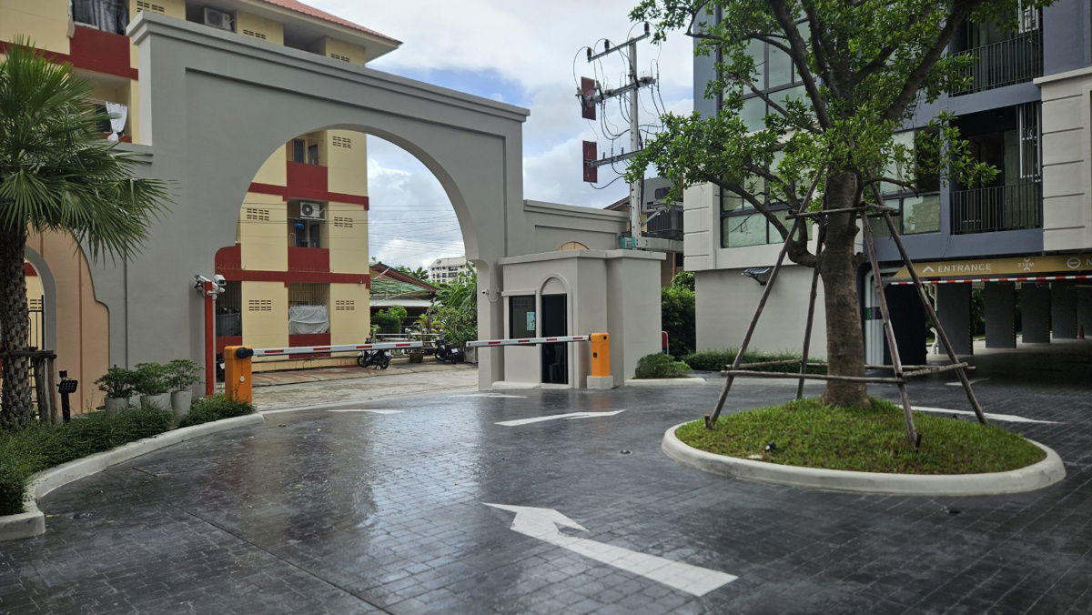 picture  Luxury condo for rent in the heart of Bangna – ready to move in, all rooms are brand new! Opposite Central Bangna - 7/31