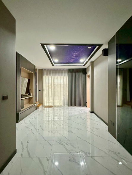 รูป ขายทาวน์โฮม 3 ชั้น บ้านกลางเมือง S-Sense พระราม 9 - ลาดพร้าว พร้อมเข้าอยู่ ใกล้รร.ฝรั่งเศสนานาชาติ กรุงเทพ - รูปที่ 3/14