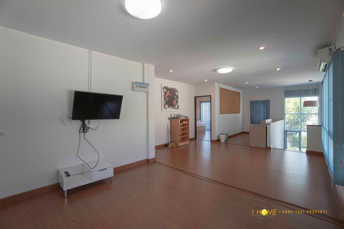 รูป ให้เช่าบ้านเดี่ยวสองชั้น   2 ห้องนอน 3 ห้องน้ำ  1 ห้องครัว 2 ที่จอดรถ  - รูปที่ 22/31