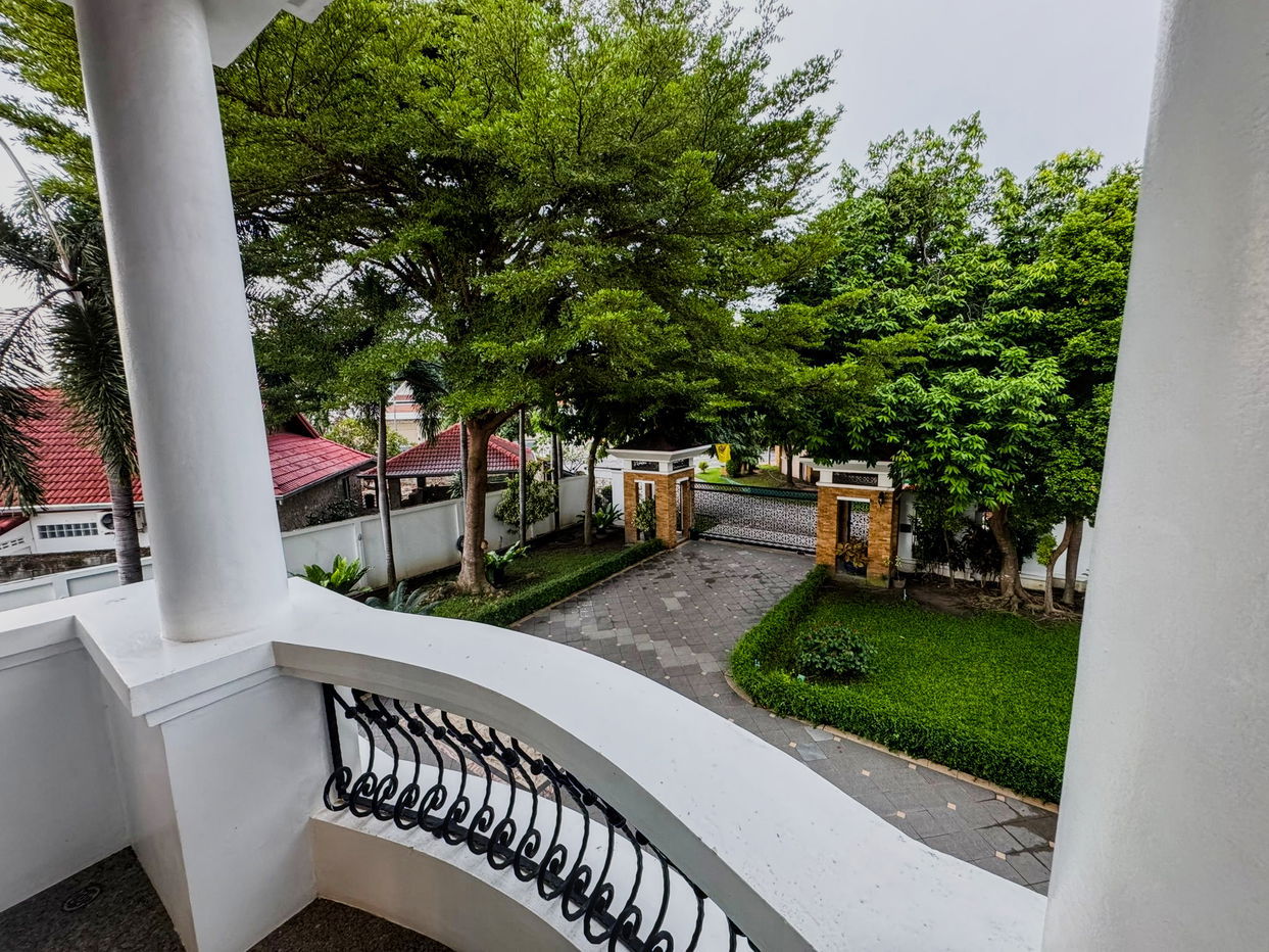 picture Luxury Pool Villa for Sale – Pratumnak Hill, Pattaya - 16/21