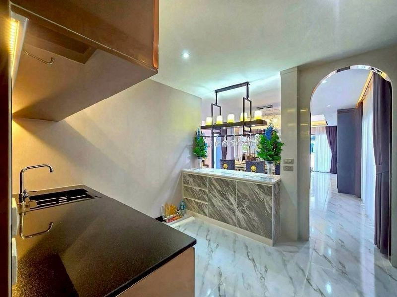 รูป ขายบ้านพลูวิลล่าพรู ตกแต่งครบ พร้อมเข้าอยู่ ติดสุขุมวิทพัทยากลาง ฝั่งทะเล - รูปที่ 5/20