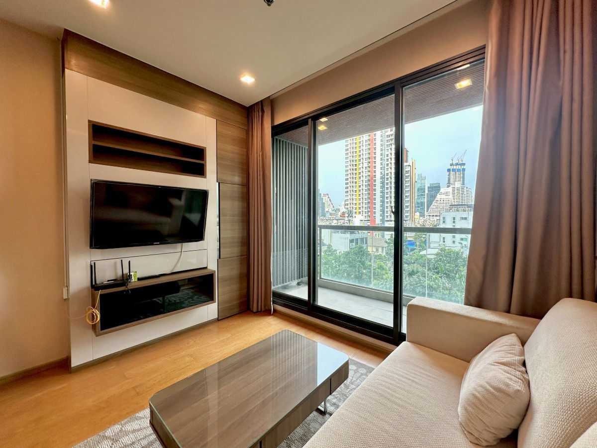 picture The Address Sathon – Spacious, Home-Like Living in the Heart of Sathorn. Comfortable for Families, with Easy Access to Everything. - 2/44