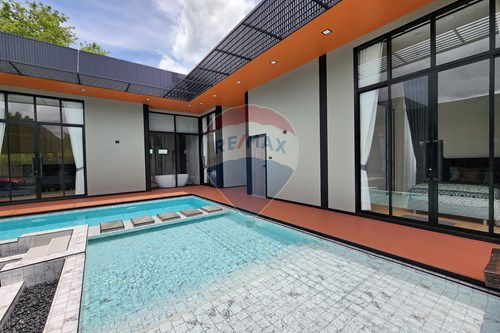 รูป [920611003-85] พูลวิลล่า สัตหีบ - รูปที่ 8/104