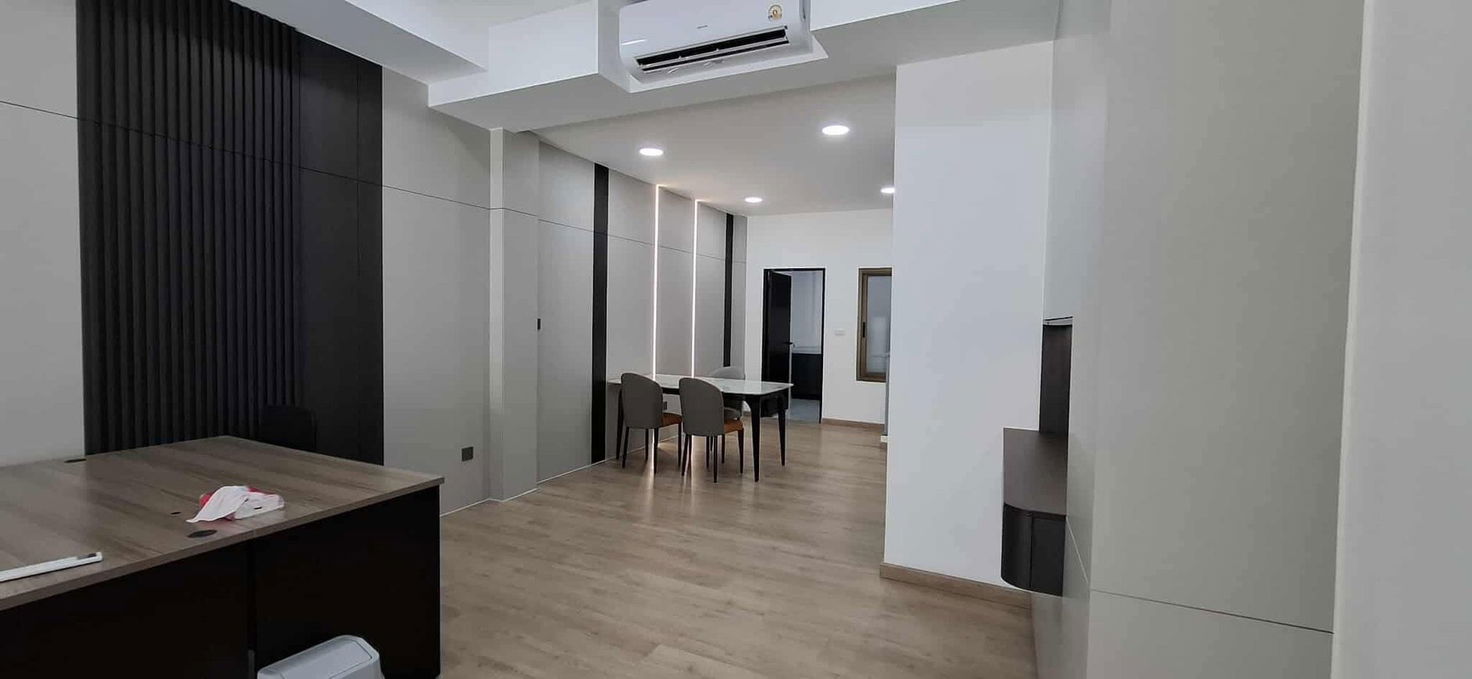 รูป 3-Storey Commercial Building for Sale - รูปที่ 4/17