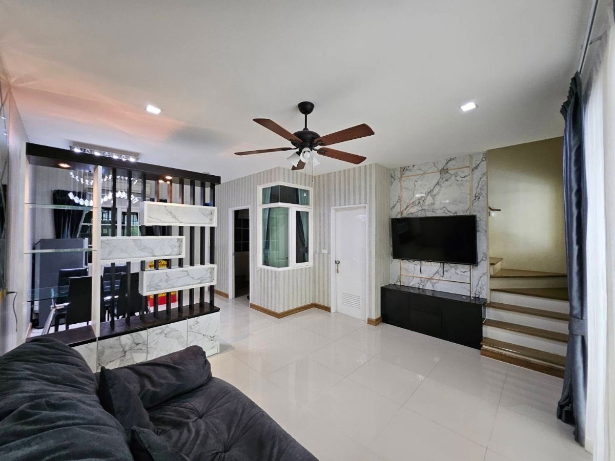 รูป ให้เช่า โกลเด้น ทาวน์ 3 สุขสวัสดิ์ - พุทธบูชา บ้านสวย พร้อมเข้าอยู่ ต่อเติมหน้าบ้าน หลังบ้านแล้ว - รูปที่ 8/14