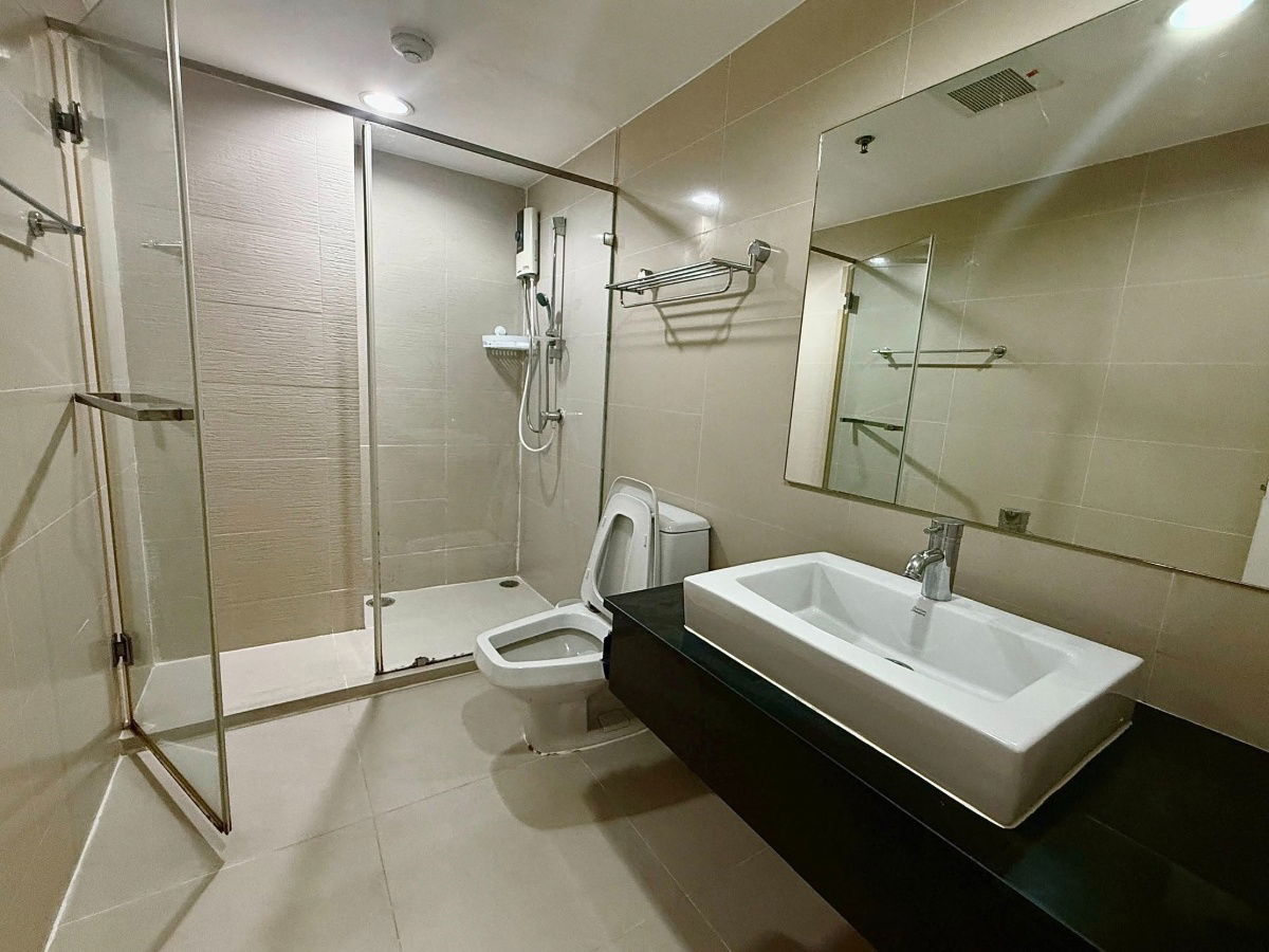 picture 🌟 Rare 3-Bedroom at Belle Grand Rama 9 | Next to Central Rama 9 & MRT Rama 9 - 10/12