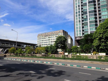 รูป ขายคอนโดห้องสไตล์ penthouse (สองห้องเชื่อม)  ติดถนน นราธิวาสราชนครินทร์  - รูปที่ 16/25