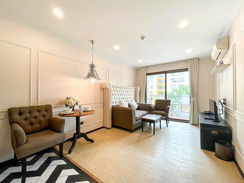 คอนโดให้เช่า : Venetian Condo for Rent