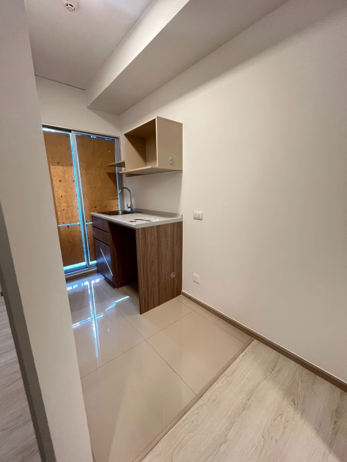 picture Condo for rent, empty room, Lak Si, Don Mueang - 2/4