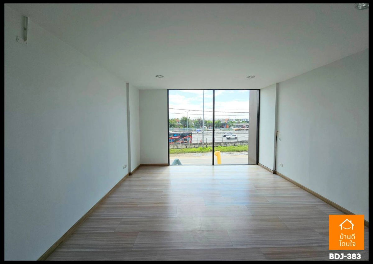 รูป ทำเลทองทำธุรกิจ HomeOffice City Link พระราม9-ศรีนครินทร์ (17.9 ตร.ว.) 3 นอน 3 น้ำ ริมถนนคู่ขนานกาญจนา - รูปที่ 16/34