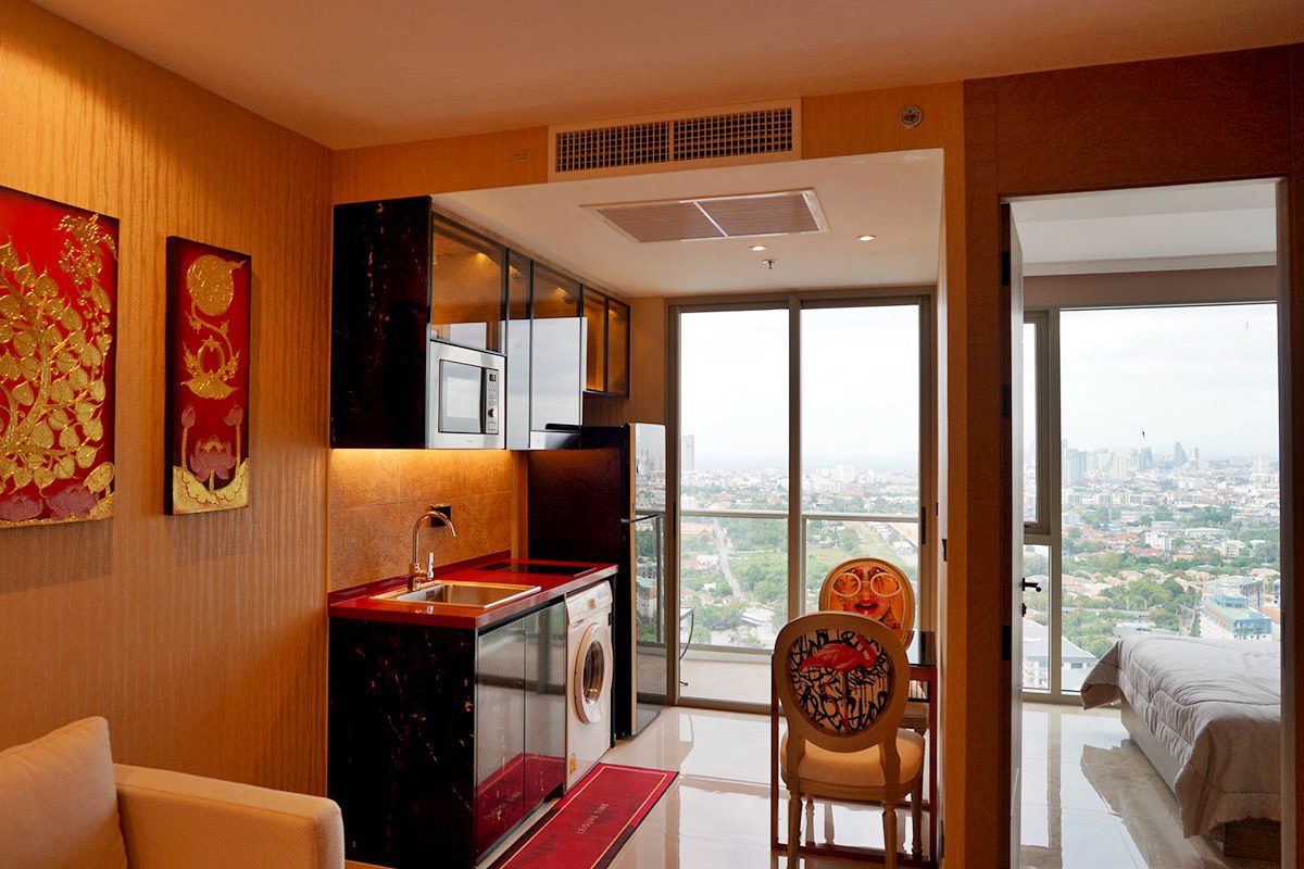 รูป ขายคอนโด 1 ห้องนอน The Riviera Ocean Drive - รูปที่ 2/11