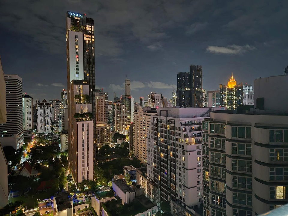 รูป code : E178 ให้เช่าคอนโด สุขุมวิท สวีท (Sukhumvit Suite) | ห้องใหญ่ 70 ตร.ม. ชั้น 28 ระเบียงกว้าง เฟอร์นิเจอร์ใหม่ทั้งห้อง ใกล้ BTS นานา 5 นาที - รูปที่ 13/14