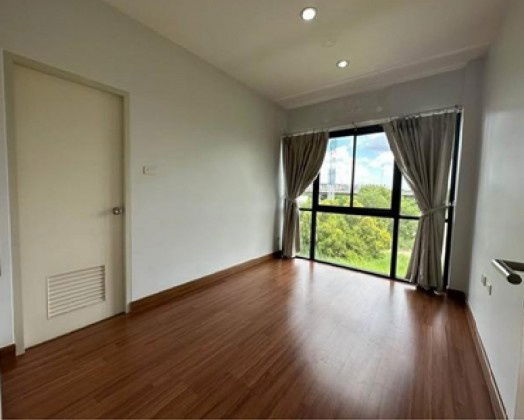 รูป ให้เช่าทาวน์โฮม 3 ชั้น โครงการ เฮ้าส์ 35 / HAUS 35 แจ้งวัฒนะ / บ้านหน้ากว้าง 8 เมตร / ตกแต่งเป็นสำนักงาน กั้นกระจกแล้ว / เหมาะเป็น Home Office - รูปที่ 11/14