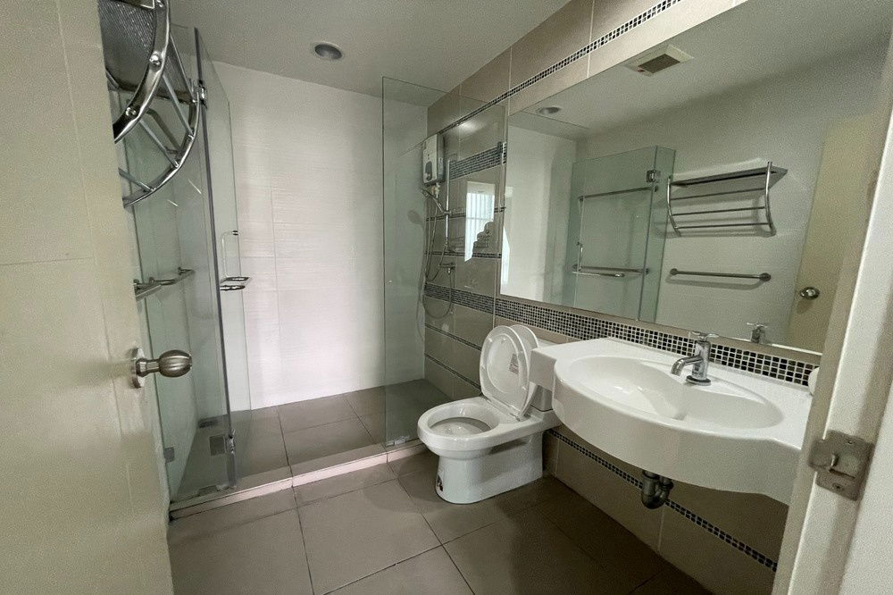 รูป 🔥 สำหรับขาย !! ห้องอยู่ทางทิศตะวันออก !!🔥 Code C20240600009..........Centric Sathorn St.Louis, 1 ห้องนอน, 1 ห้องน้ำ, แต่งครบ, ราคาพิเศษ!!📣📣 - รูปที่ 6/6