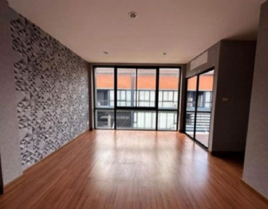 รูป ให้เช่าทาวน์โฮม 3 ชั้น โครงการ เฮ้าส์ 35 / HAUS 35 แจ้งวัฒนะ / บ้านหน้ากว้าง 8 เมตร / ตกแต่งเป็นสำนักงาน กั้นกระจกแล้ว / เหมาะเป็น Home Office - รูปที่ 9/14