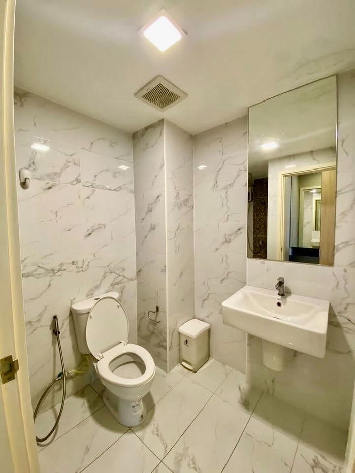 รูป code : E166 ให้เช่าคอนโด แมกซ์ซี่ รัชโยธิน - พหลโยธิน 34| ชั้น 5 ติดลิฟต์ เดินทางสะดวก ห้องสวยพร้อมอยู่ 1 ม.ค. 69 - รูปที่ 3/7