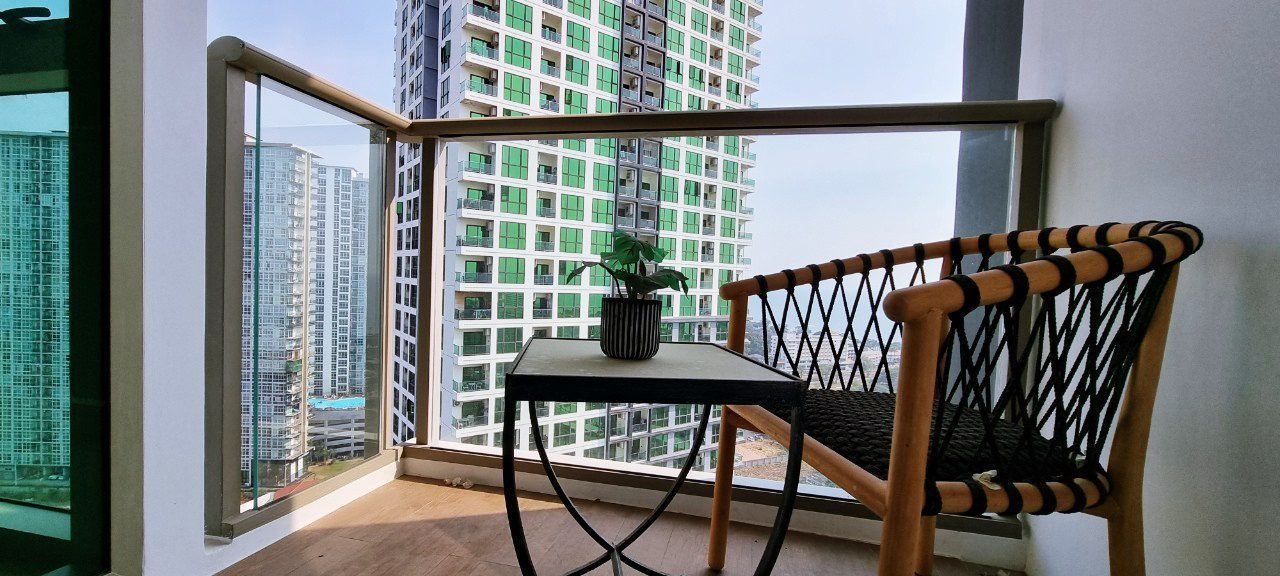 picture Riviera Ocean Drive 1 Bed for Sale - 11/15