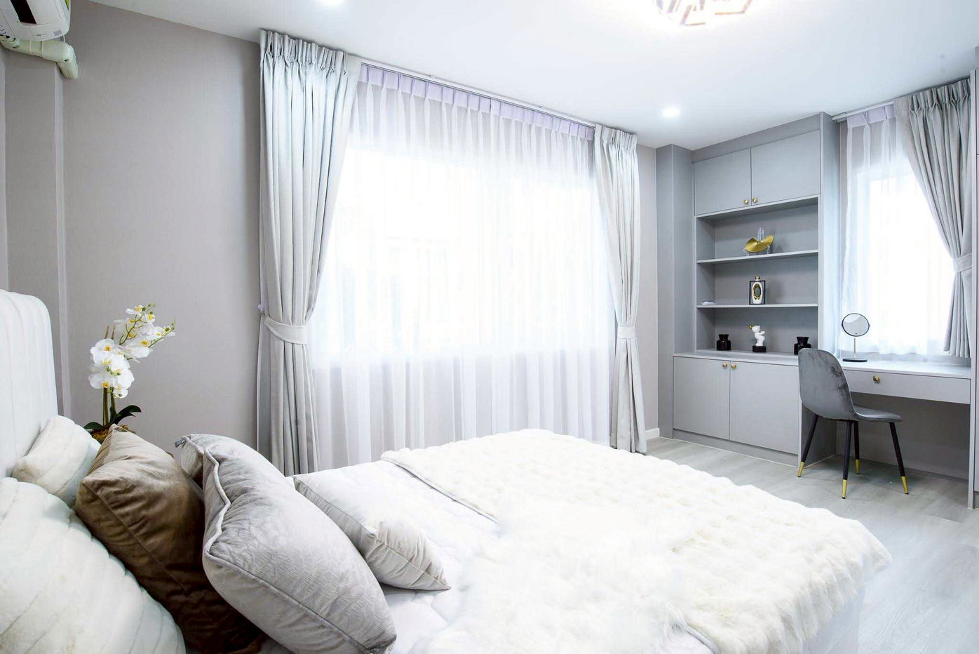 รูป Modern 4 Bedrooms Pool Villa in Jomtien for Sale - รูปที่ 17/21