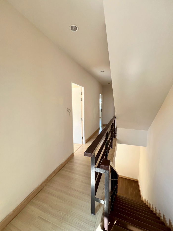 รูป 🚩ให้เช่า ทาวน์โฮม 3 ชั้น หลังมุม ใกล้ Central Eastville 5 นาที บ้านบุณณดา ซ.ประดิษฐ์มนูธรรม 10 | 3 ห้องนอน 4 ห้องน้ำ 🛣️ใกล้เลียบด่วน - รูปที่ 9/20