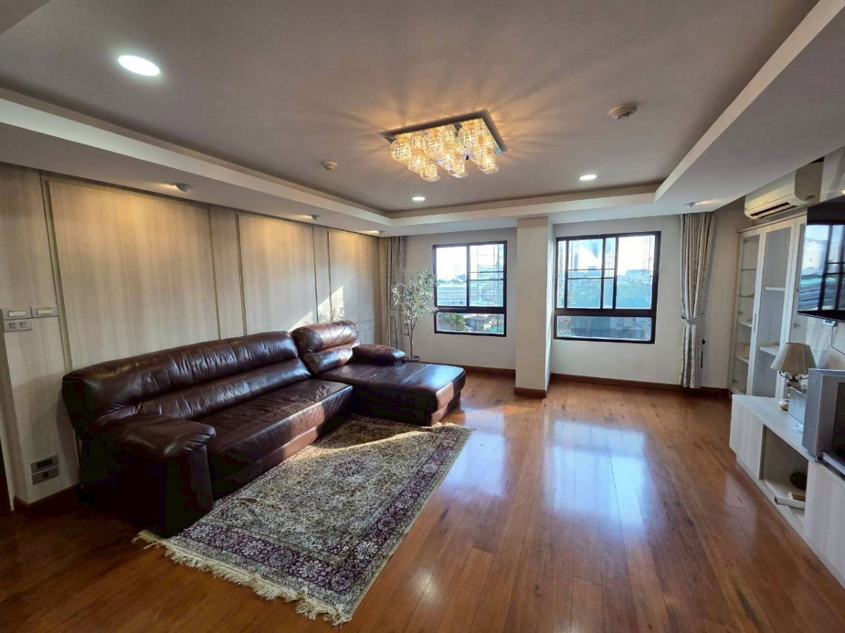 รูป ขายคอนโดห้องสไตล์ penthouse (สองห้องเชื่อม)  ติดถนน นราธิวาสราชนครินทร์  - รูปที่ 6/25