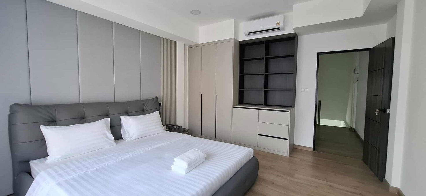 รูป 3-Storey Commercial Building for Sale - รูปที่ 12/17