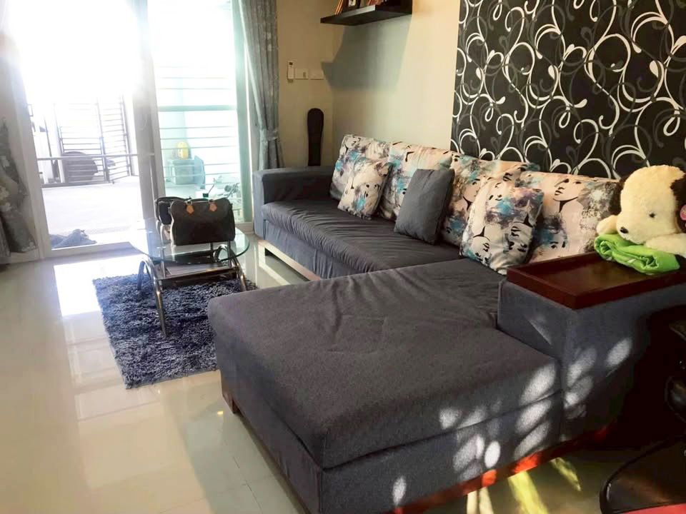 รูป ให้เช่าทาวน์โฮมสองชั้น  3 ห้องนอน 2 ห้องน้ำ 1 ห้องรับแขก 1 ห้องครัว    1  ที่จอดรถ - รูปที่ 3/9