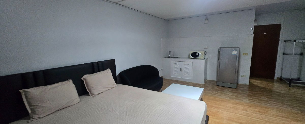 picture Poppular condo muangthongthani for rent - 4/7