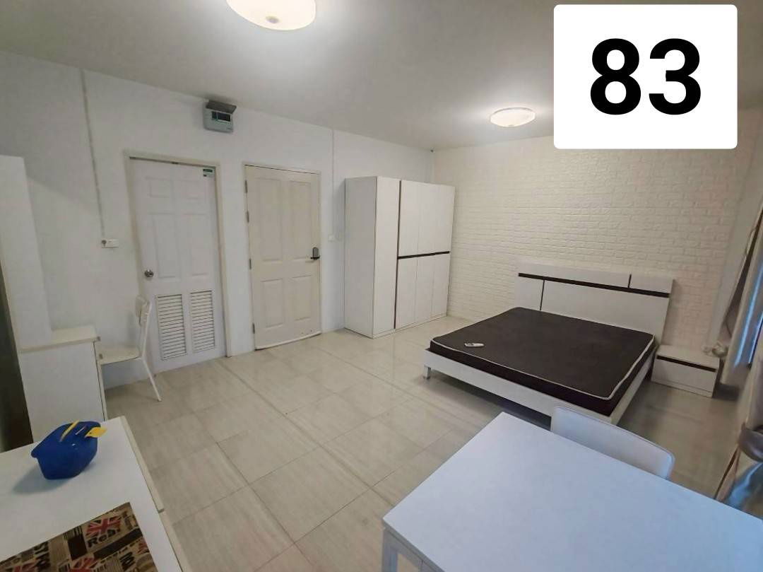 รูป ขายอาคารพาณิชย์ (พร้อมผู้เช่า) ในโครงการดีคอมเพล็กซ์ ศรีราชา-นิคมปิ่นทอง1 อาคารสูง 3 ชั้น ต.หนองขาม อ.ศรีราชา - รูปที่ 6/9