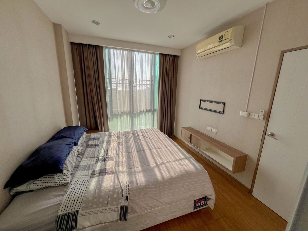 picture The Green Boulevard Condo 1 Bedroom for Rent - 7/13