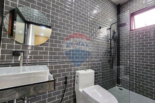 รูป [920611003-86] พูลวิลล่า สัตหีบ - รูปที่ 54/72