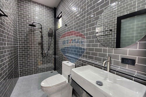 รูป [920611003-86] พูลวิลล่า สัตหีบ - รูปที่ 49/72