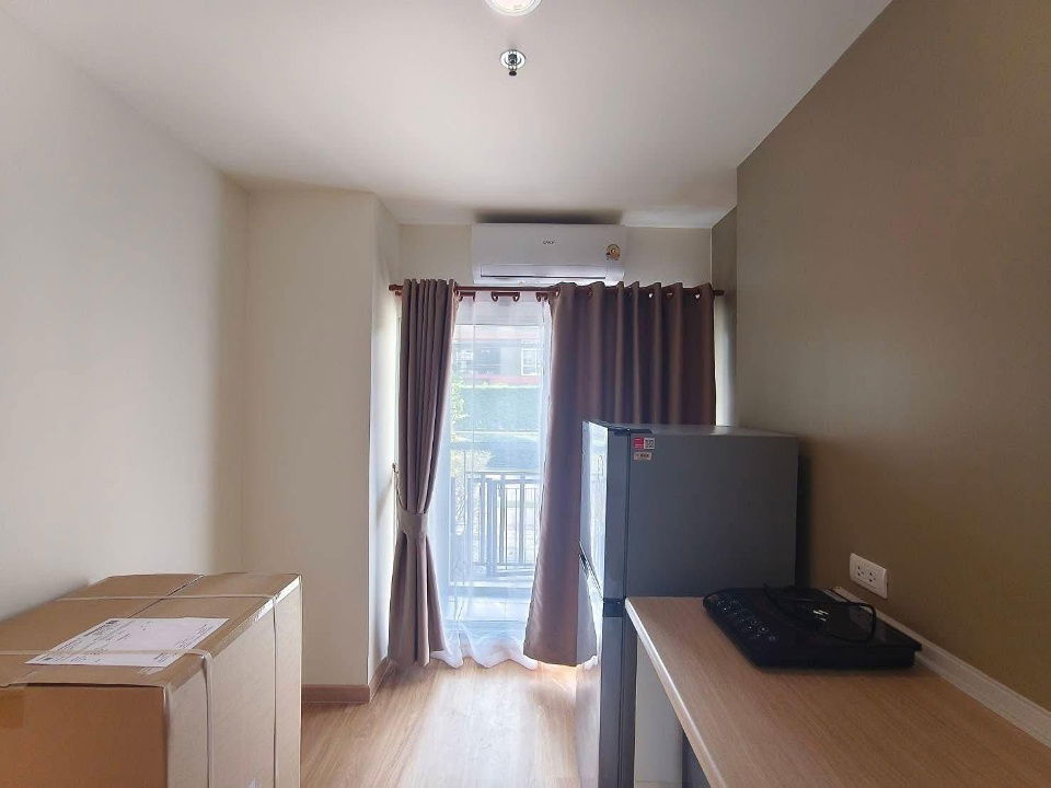 picture code : E175 Lumpini Park Phetkasem 98 - 9/15