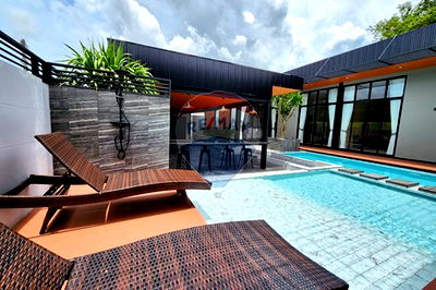 บ้านเดี่ยว สัตหีบ ชลบุรี : [920611003-85] พูลวิลล่า สัตหีบ