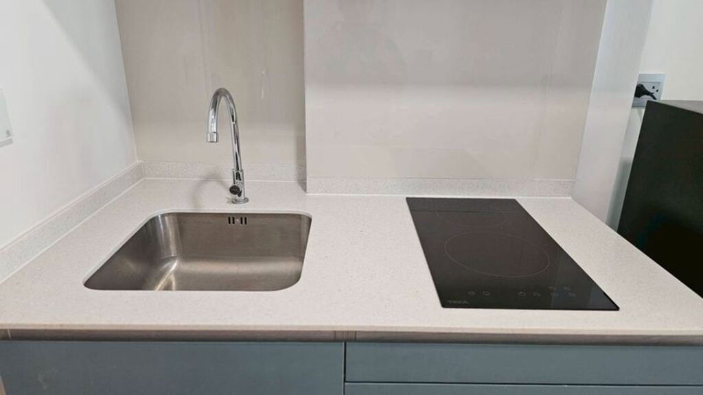 picture For Rent Atmoz Kanaal Rangsit Unit 117/173 (A631) (No pets allowed) - 7/9