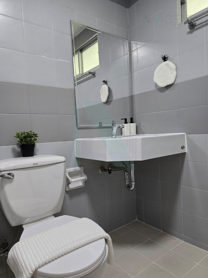 picture For Sell Condo LUMPINI CENTER SUKHUMVIT 77 Building 1, Floor 4,1 bed room, Room size 28 sqm - 7/8