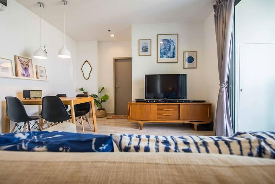 picture IDEO Mobi Sukhumvit 1 bedroom + 1 working room) - 4/13