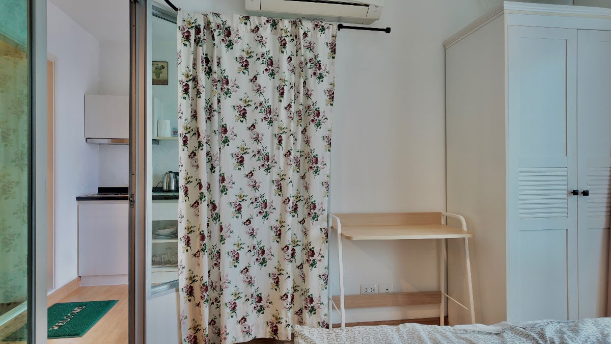 picture 1-Bed condo close to BTS Ekamai 28SQM with City view - Aspire Rama 4 - 2/22