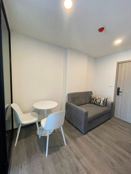 รูป ✨#OL2309_085✨𝗙𝗼𝗿 𝗥𝗲𝗻𝘁 1️⃣7️⃣k.🔥🔥 #ใกล้BTSสายหยุด ✨#ห้องว่างนัดชมได้คอนโดใหม่เอี่ยม ห้องสวย  ‼️คอนโด  บริกซ์ตันเพ็ทแอนด์เพลย์-พหลฯ50สเตชั่น  - รูปที่ 3/10