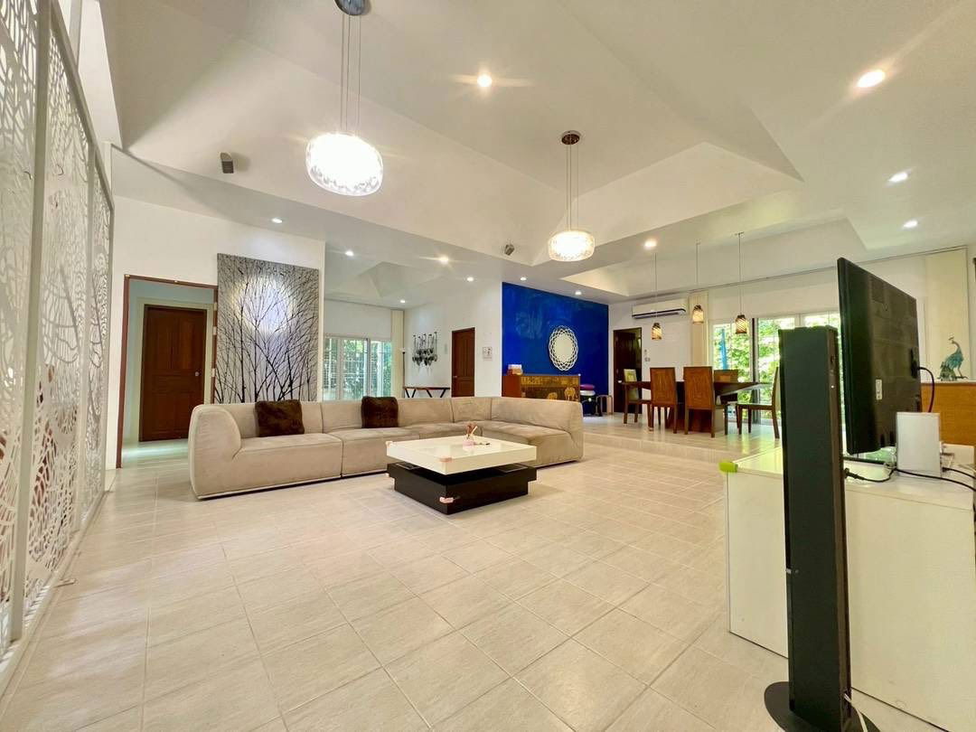 picture European-Thai Home Village 12.9 million baht - 13/20