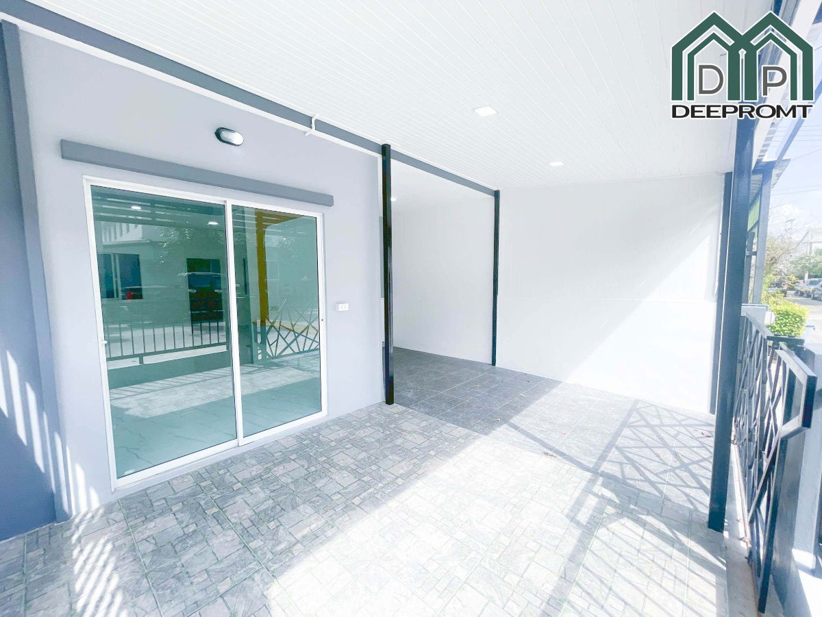 รูป  ทาวน์เฮ้าส์สวย สไตล์โมเดิร์น! ไลโอ บลิสซ์ รังสิต-คลองหลวง 🏠 ใกล้ ม.ธรรมศาสตร์ & ตลาดไท - รูปที่ 2/9