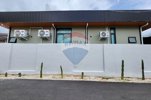 รูป [920611003-86] พูลวิลล่า สัตหีบ - รูปที่ 72/72