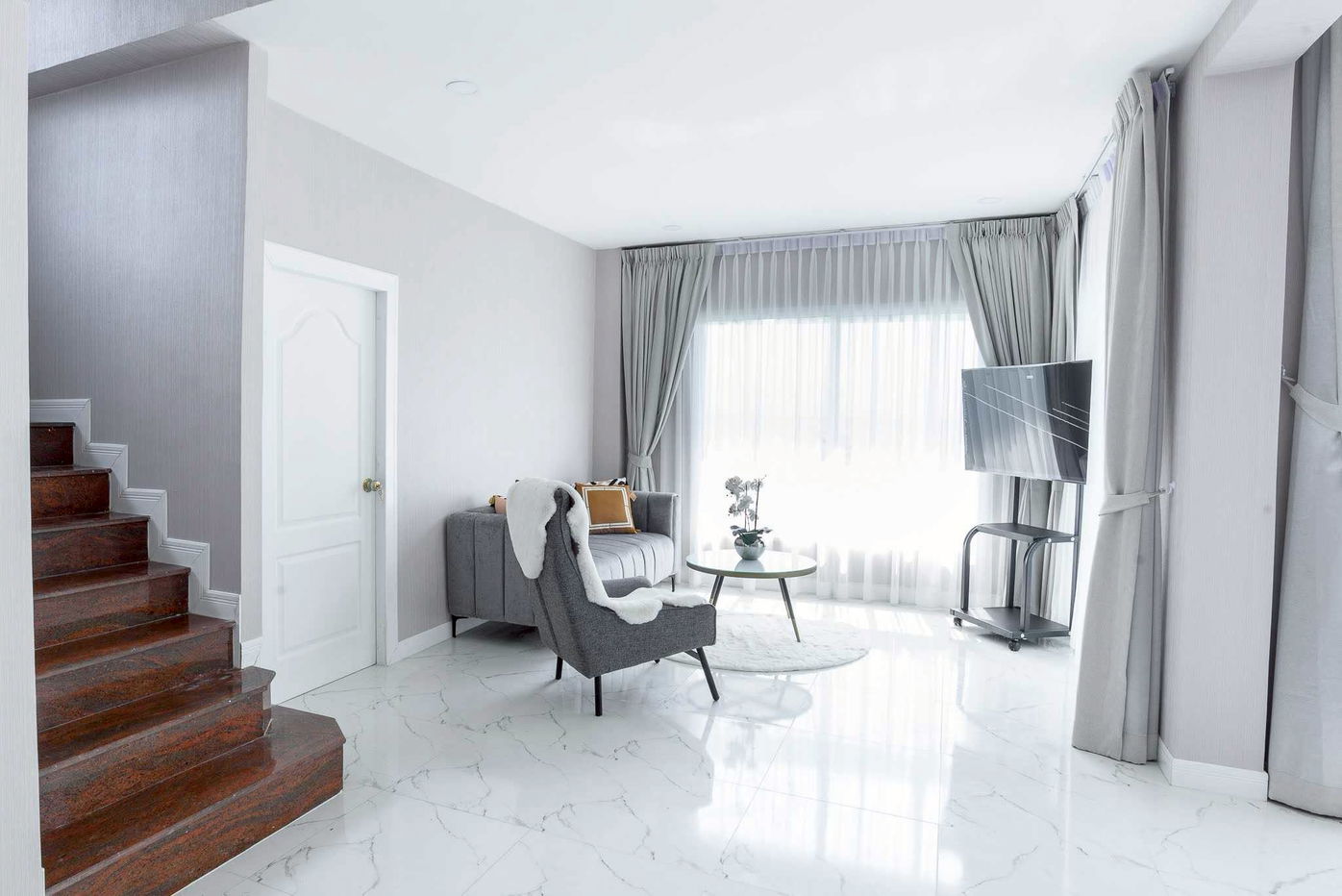 รูป Modern 4 Bedrooms Pool Villa in Jomtien for Sale - รูปที่ 7/21