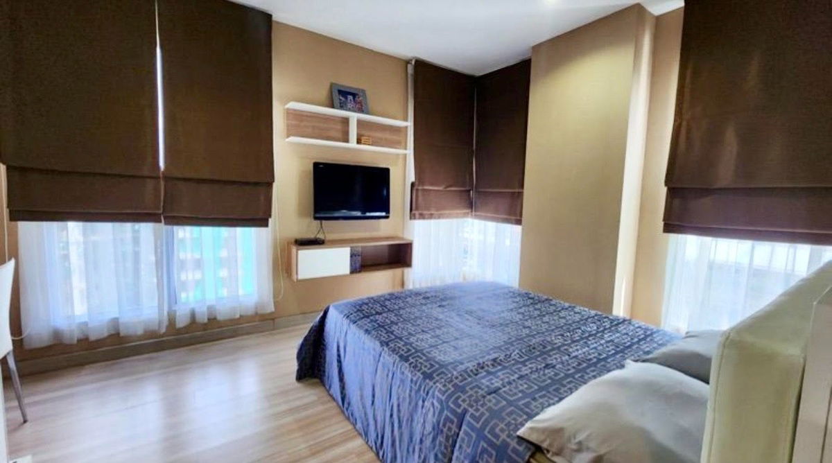 picture code : E165 The Hotel Serviced Condo - 5/13