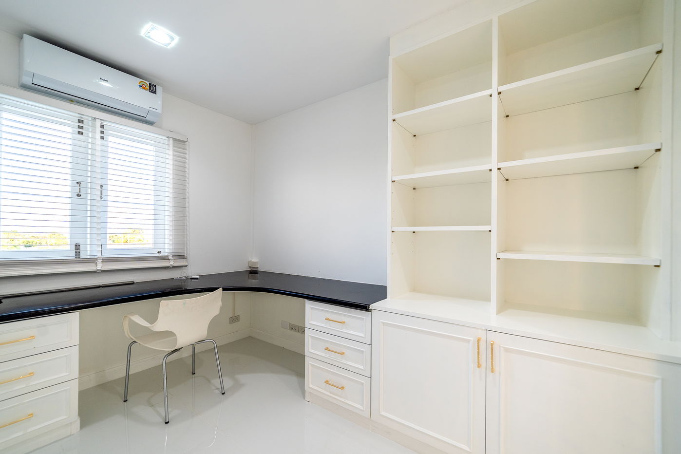 รูป Pool Villa for Sale in Bangsaray - รูปที่ 17/23