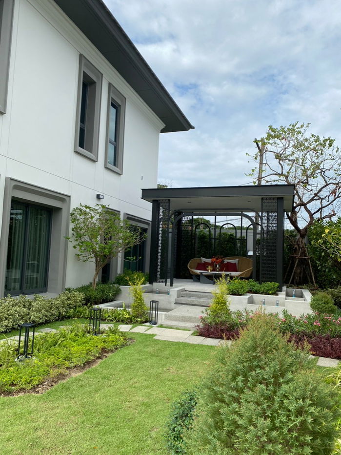 รูป ให้เช่าบ้านเดี่ยว โครงการหรู Grand Bangkok Boulevard สุขุมวิท ศรีนครินทร์ บ้านตัวอย่าง 5 ห้องนอน - รูปที่ 12/12