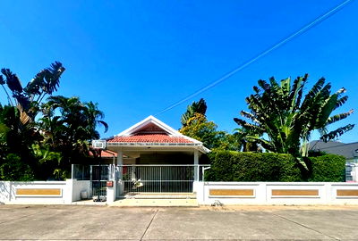 บ้านเดี่ยว หนองปรือ ชลบุรี : European-Thai Home Village 12.9 million baht 